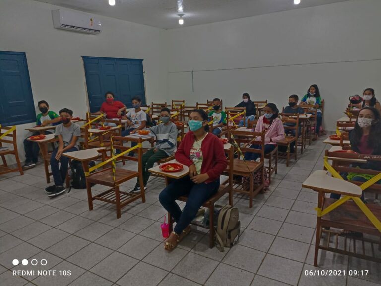 MP pede que escolas no Acre exijam carteira de vacinação contra covid-19 no ato da matrícula
