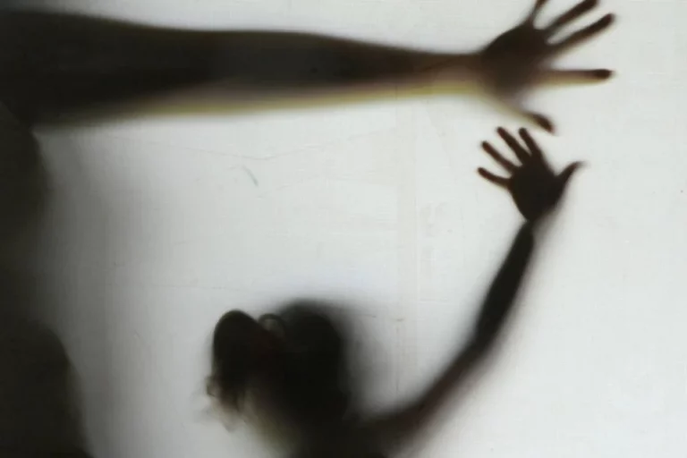 Adolescente que torturou e estuprou menor com deficiência no AC é internado por tempo indeterminado mantida