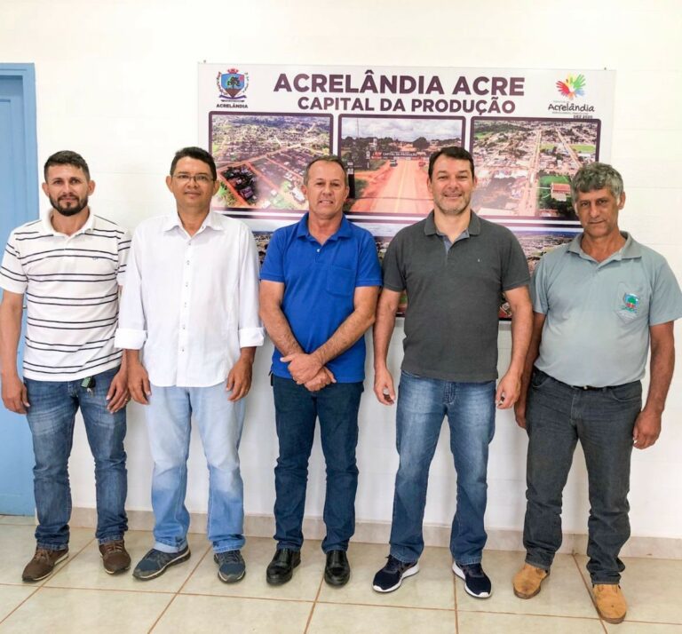 Em Acrelândia, Duarte define sobre emenda alocada para o município