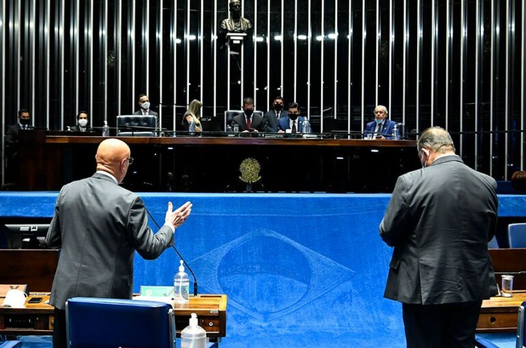 Congresso aprova crédito especial para observação internacional das eleições