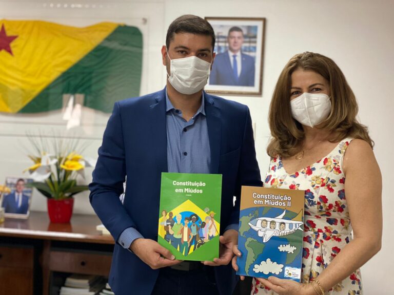 Presidente da Aleac apresenta Constituição Federal em Miúdos; saiba mais