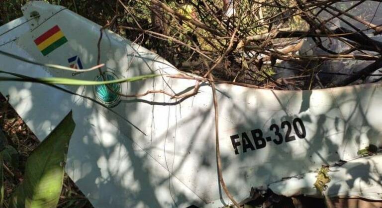 Avião com destino a Cobija cai em Pando e seis pessoas morrem
