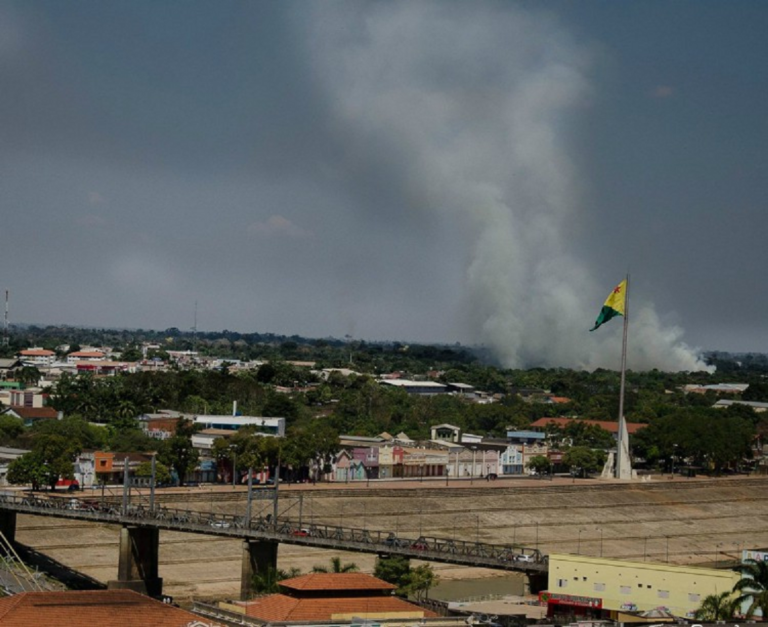 Número de focos de queimadas em outubro diminuiu em relação a 2020, diz relatório