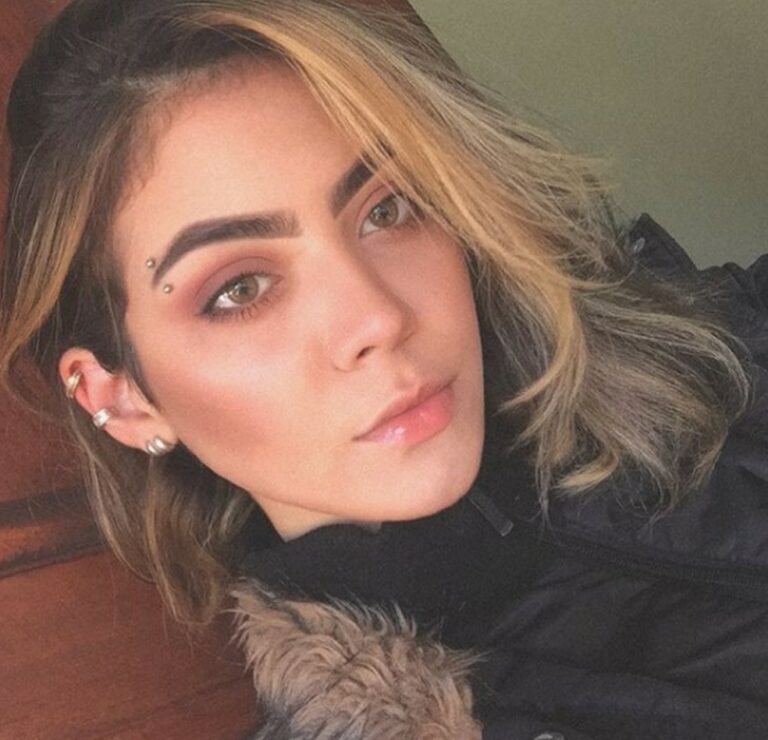 ‘Sonho dela era estudar medicina’, diz madrasta de jovem morta na fronteira