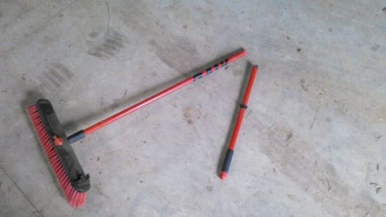 Marido que violentou esposa a vassouradas na frente dos filhos é condenado no Acre