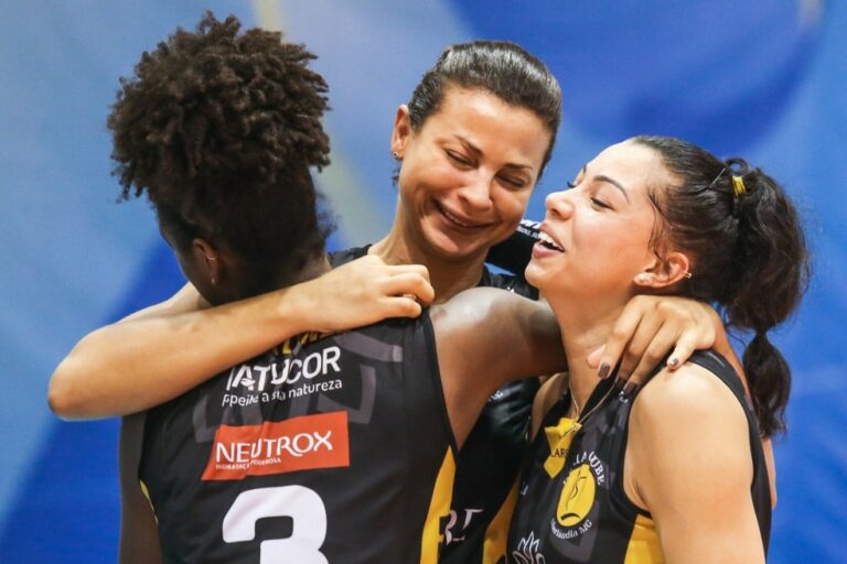 O adeus de Walewska: aos 41, campeã olímpica joga última Superliga