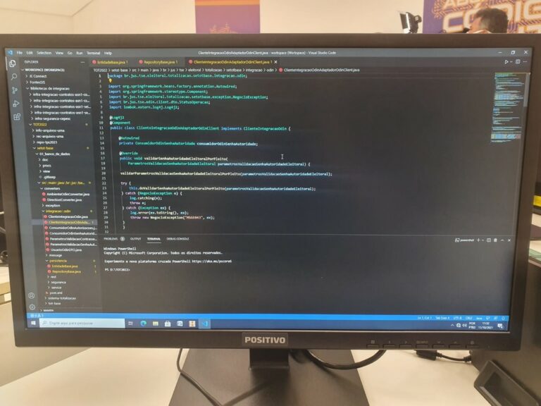 TSE inicia inspeção dos códigos-fonte das urnas eletrônicas para as eleições de 2022
