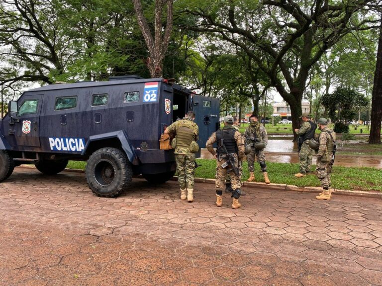 Força-tarefa tem cerca de 180 agentes do Brasil e Paraguai na linha internacional em busca de armamento