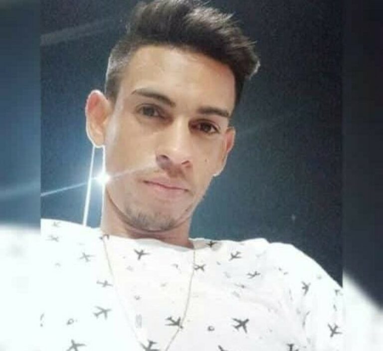 Mãe de motorista de app desaparecido acredita que filho esteja em cárcere e clama por notícias