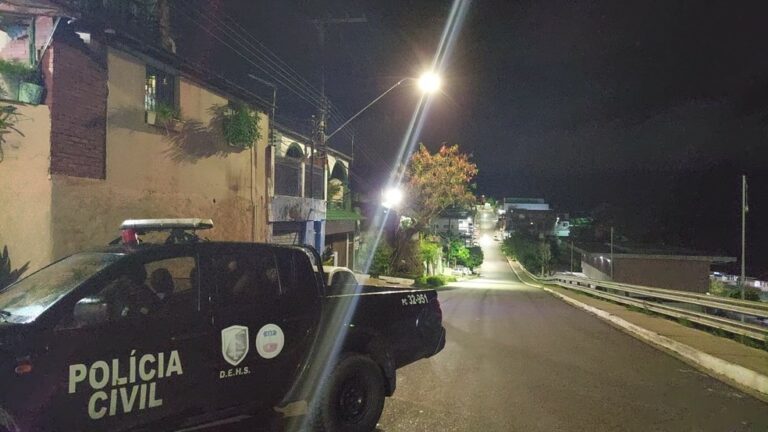 Autônomo é perseguido e morto por criminosos ao tentar se esconder em porto em Manaus