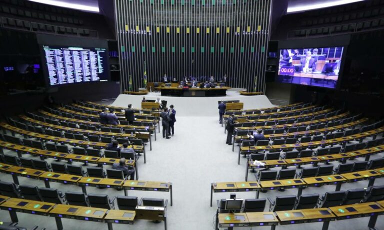 Veto de Bolsonaro a nome do Progressistas pode respingar na PEC dos Precatórios