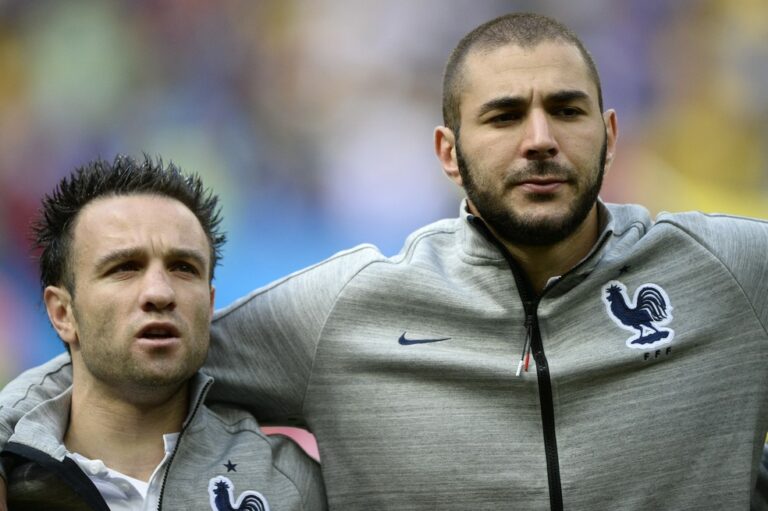 Benzema é condenado a 1 ano de prisão por chantagear Valbuena com vídeo íntimo