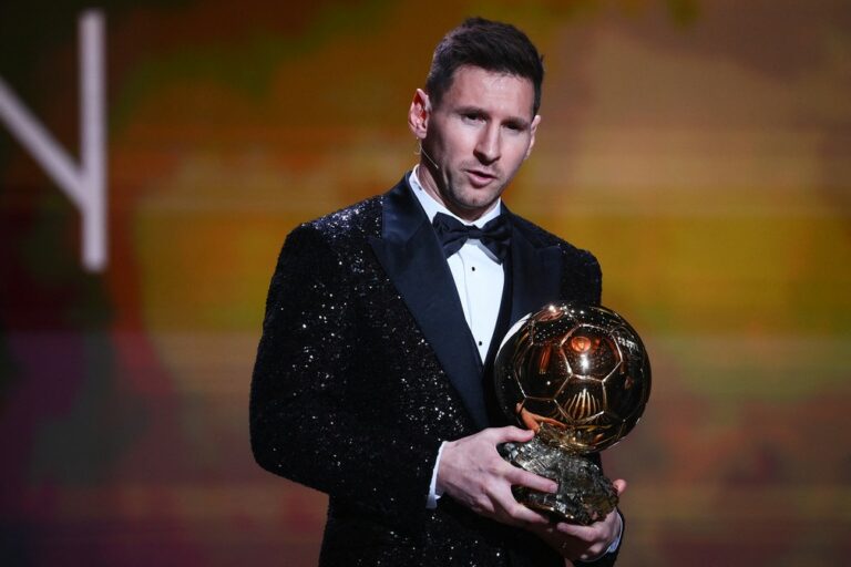 Messi conquista Bola de Ouro pela sétima vez e se isola ainda mais como maior vencedor; veja a lista