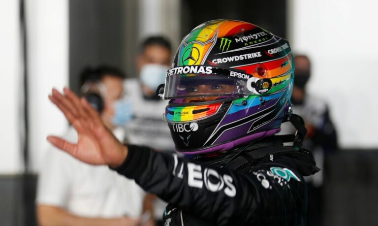 Hamilton garante pole position do GP do Catar de Fórmula 1