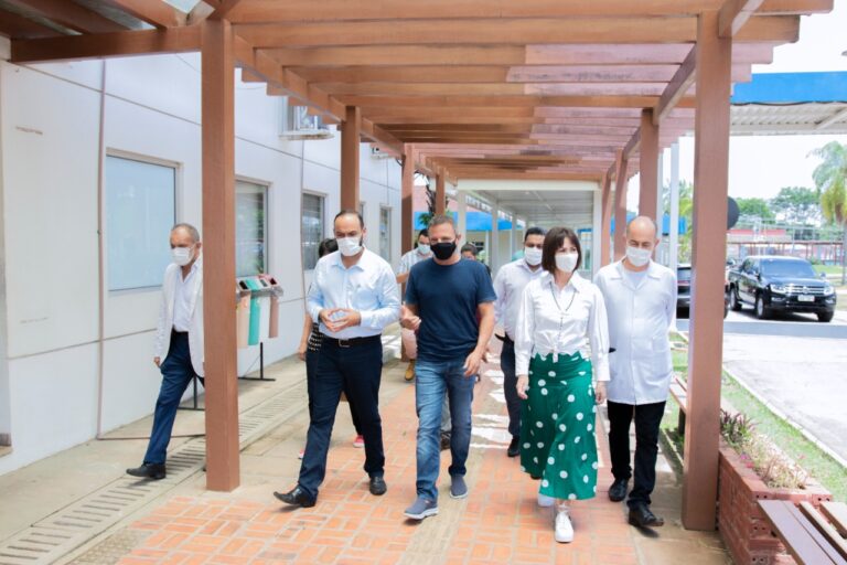 Márcio Bittar alerta para mortes de pessoas por falta de cirurgias na Fundhacre; diretor quer zerar fila de 2013