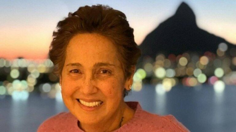 Cláudia Jimenez aparece em clique raro feito pela ex-mulher