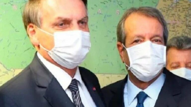 Após recuo, PL anuncia data de filiação de Bolsonaro