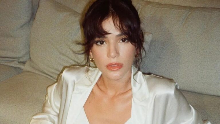 Bruna Marquezine se pronuncia depois de ser ‘ameaçada’