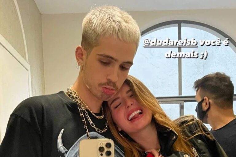 Após rumores de affair, João Guilherme surge coladinho com Duda Reis
