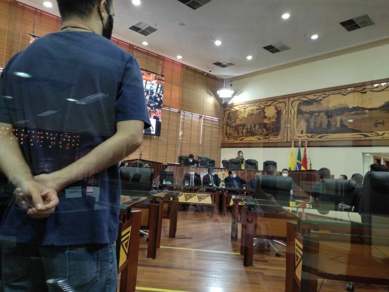 Deputados discordam de porcentagem de reajuste e vão construir proposta: “Não pode ser votado assim”