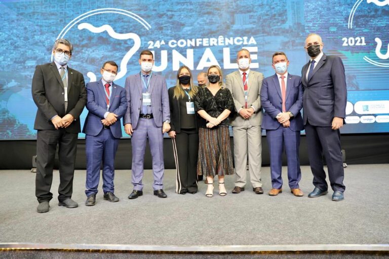 Acre mostra força e parlamentar do Estado é eleito secretário geral da UNALE