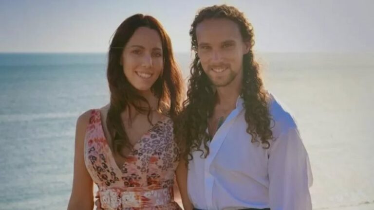 Mulher diz que amamenta o noivo durante o sexo e gera polêmica