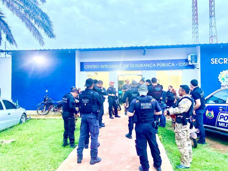 Presa quadrilha de falsificadores de documentos de veículos