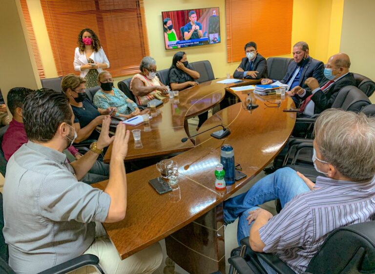 Deputados querem alteração na LOA para atender demandas da Saúde e evitar greve da categoria