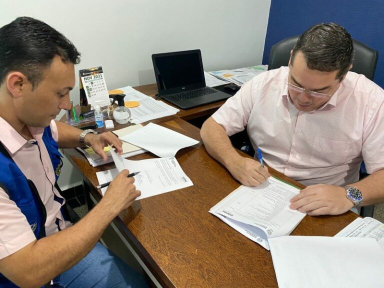 Cooperação técnica permite análise de solo no Acre; Sepa e Funtac firmam parceria