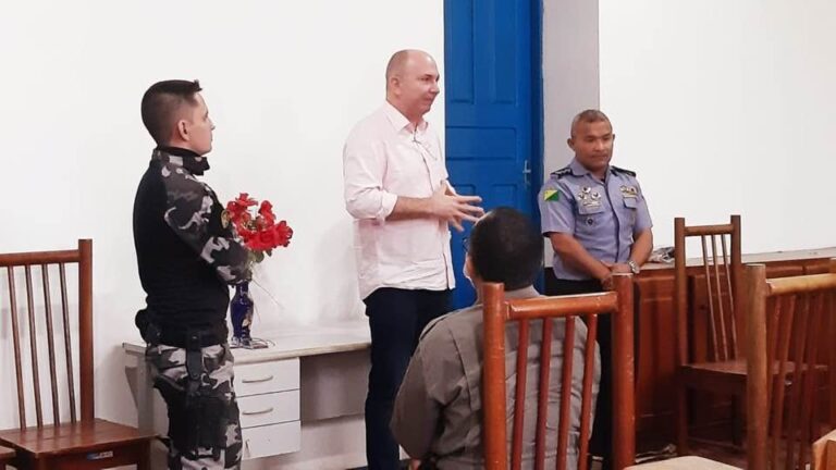 Gehlen Diniz irá destinar recursos para a PM de Sena implantar estande de tiros