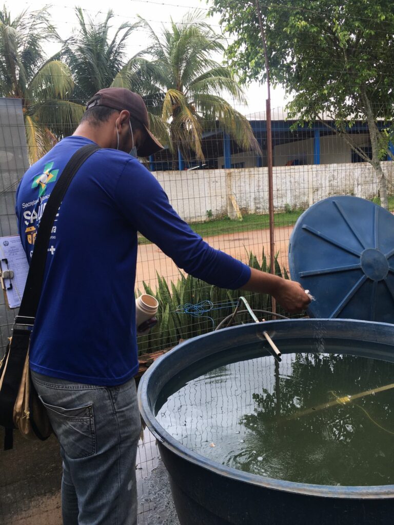 Agentes de Endemias percorrem bairros de Sena Madureira no combate ao mosquito da Dengue