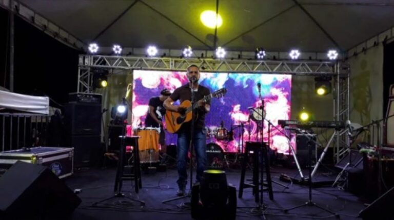Mostra Encantos e Cantos reúne diversos cantores acreanos na Gameleira neste fim de semana
