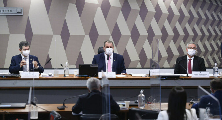 Frente Parlamentar da CPI da Covid é instituída pelo Senado