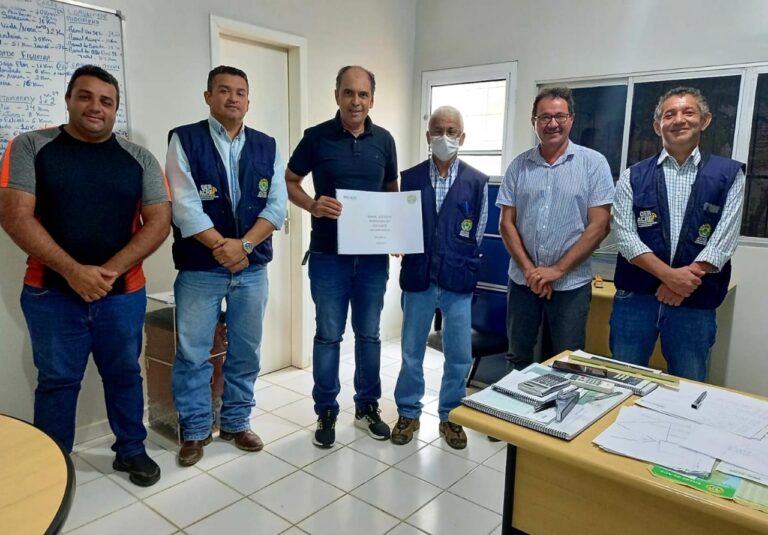 Jairo Cassiano agradece Alan Rick e Gladson Cameli pelo projeto do porto do Caeté