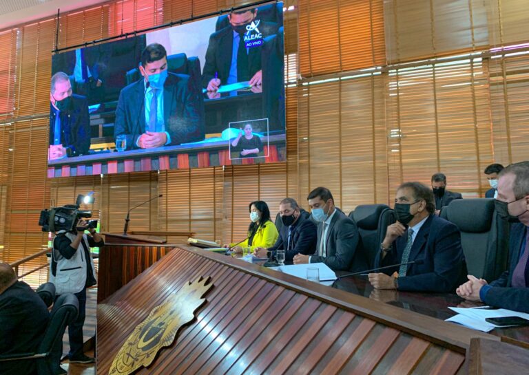 Com investimento superior a R$ 1,5 milhão, Aleac moderniza tecnologias de transmissão das sessões e reuniões