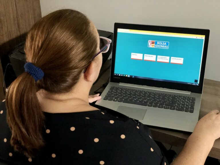 Inscrições para o Bolsa Idiomas são abertas