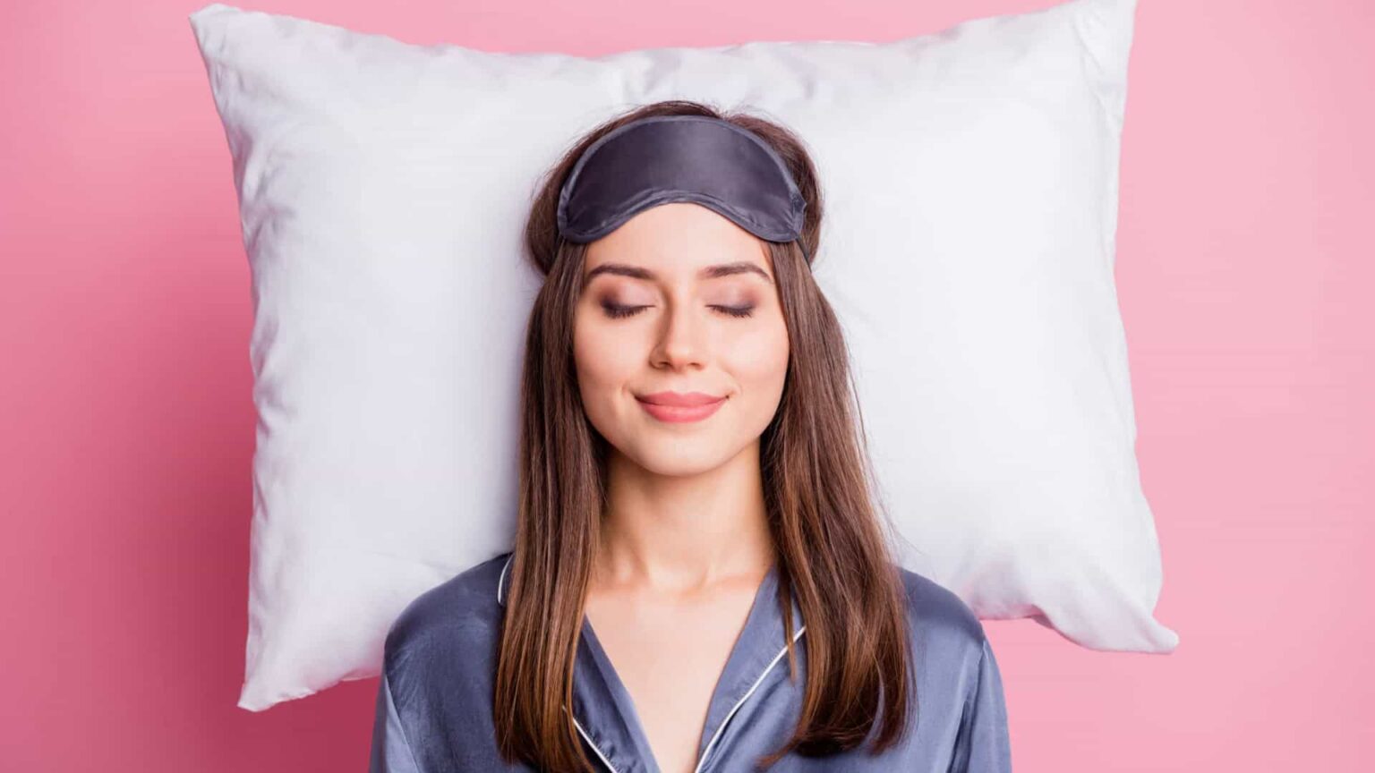 Existe uma posição ideal para dormir? Os prós (e contras) de cada uma