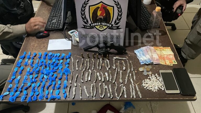 Denúncia anônima leva PM a esquema de drogas na Baixada da Sobral; dois menores estavam envolvidos