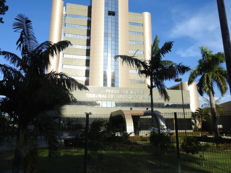 Homem é condenado a 19 anos por matar adversário em partida de futebol por causa de gol irregular