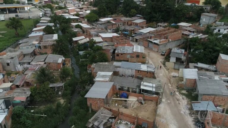 Amazonas é o estado com maior porcentagem de áreas com favela no país, aponta levantamento