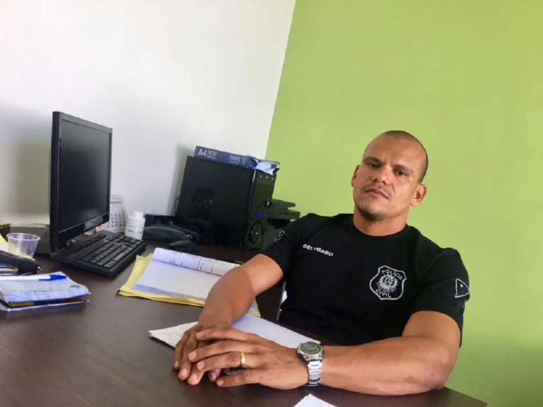 “Uma conduta imoral e criminosa”, diz delegado de Sena sobre atuação do secretário da Semsur