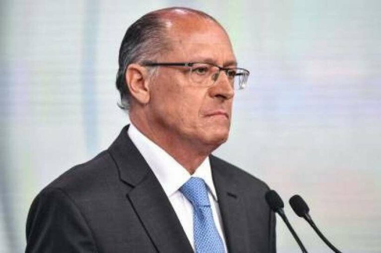Alckmin pode ser vice de Lula na disputa presidencial de 2022