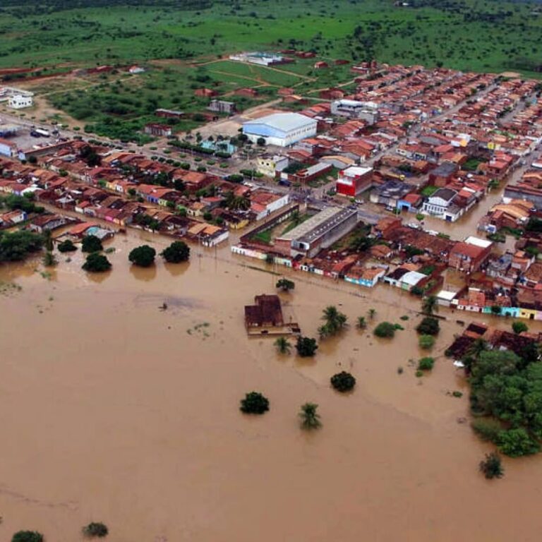 Sobe para 51 número de cidades em situação de emergência por causa das fortes chuvas na Bahia