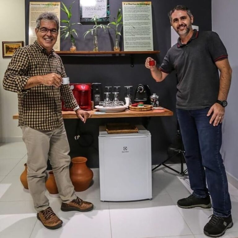 JV e Marcus Alexandre se reúnem para discutir candidaturas em 2022: “Não podemos ficar indiferentes”