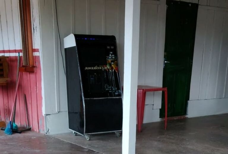 Casal é preso por explorar sexualmente adolescente de 17 anos