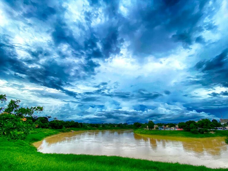 Rio Acre na capital acreana