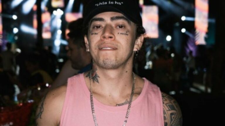 Whindersson Nunes diz que é ‘irmão’ da ex de Vitão: “Melhores amigos”