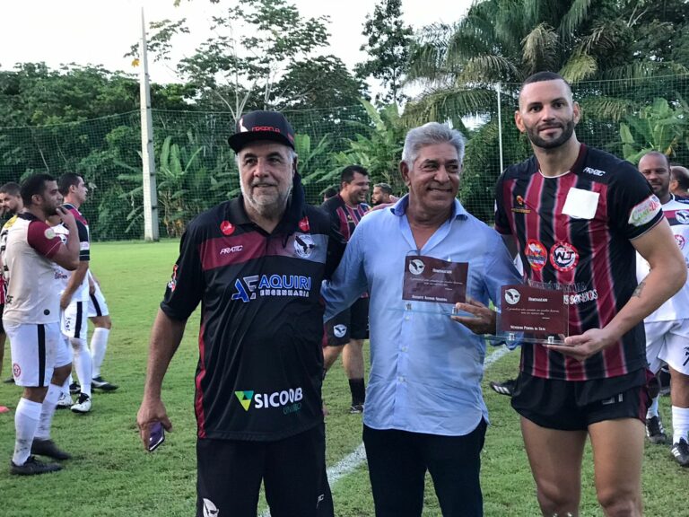 Goleiro da seleção brasileira, Weverton passa o Natal no AC com a família e amigos