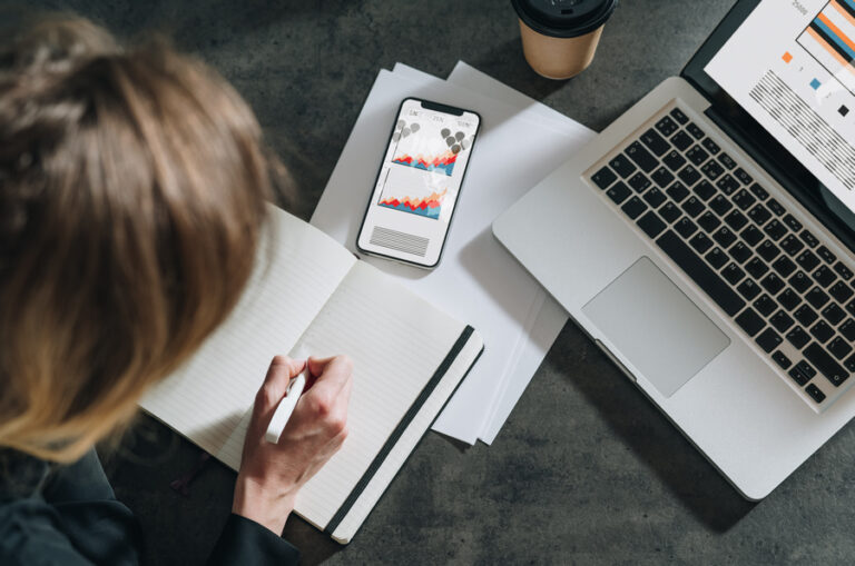 Cursos de tecnologia são oferecidos em parceria entre Meta (Facebook) e instituição de ensino