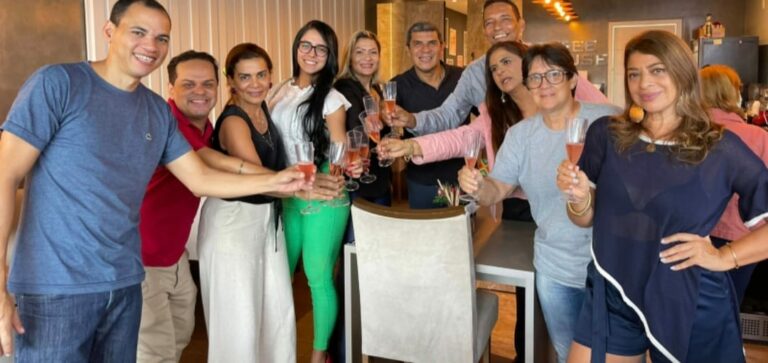 Confira como foi comemorado o Dia do Colunista Social do ContilNet na coluna da Beth Passos